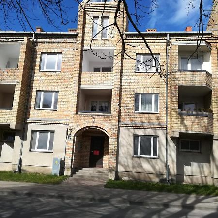 Samsara I: Peace Begins With A Smile Apartment Liepāja Exterior foto